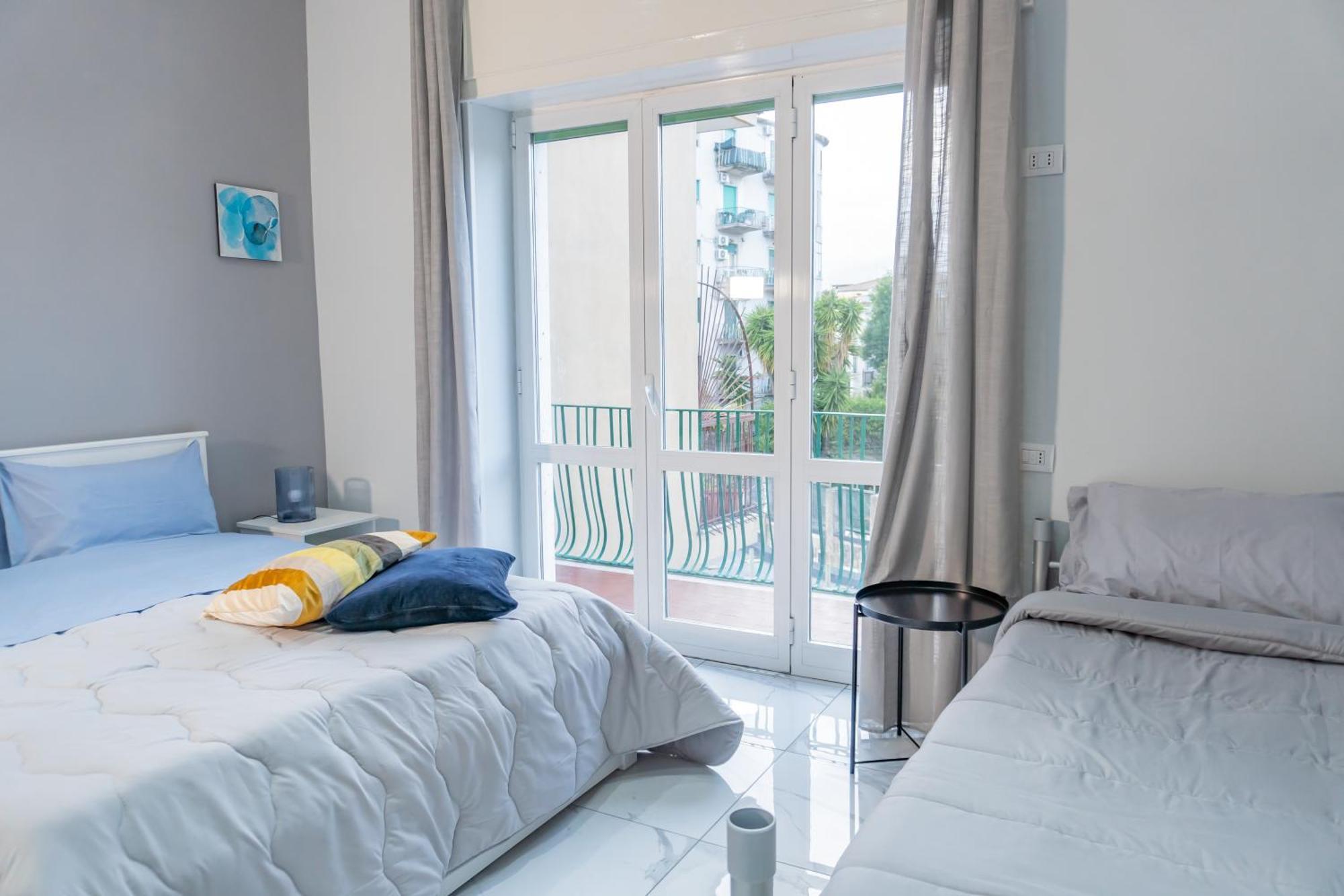 Hostel Partenope Νάπολη Εξωτερικό φωτογραφία