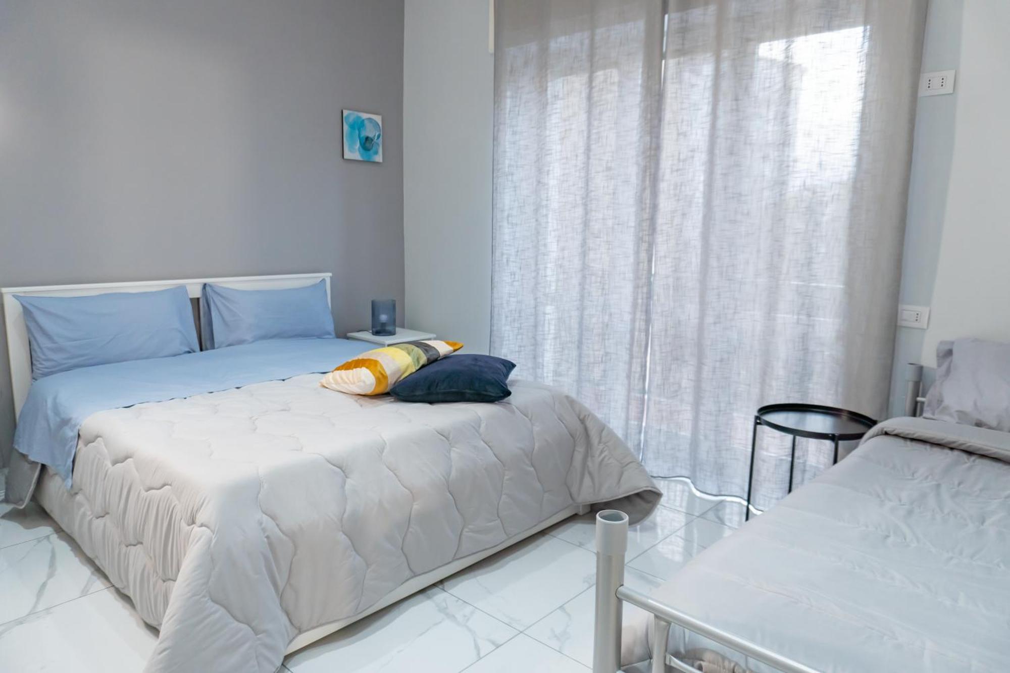 Hostel Partenope Νάπολη Εξωτερικό φωτογραφία